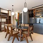 Apartment Ez Luxury Living